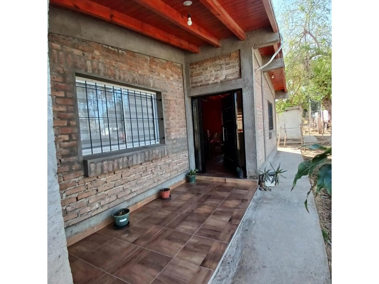 Casa En Alquiler - Caucete