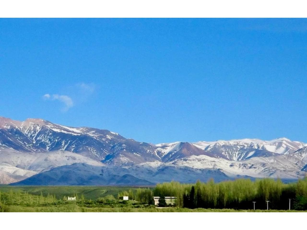 Venta. Lote En Estancia Guañizuil, 1.311 M2. Iglesia