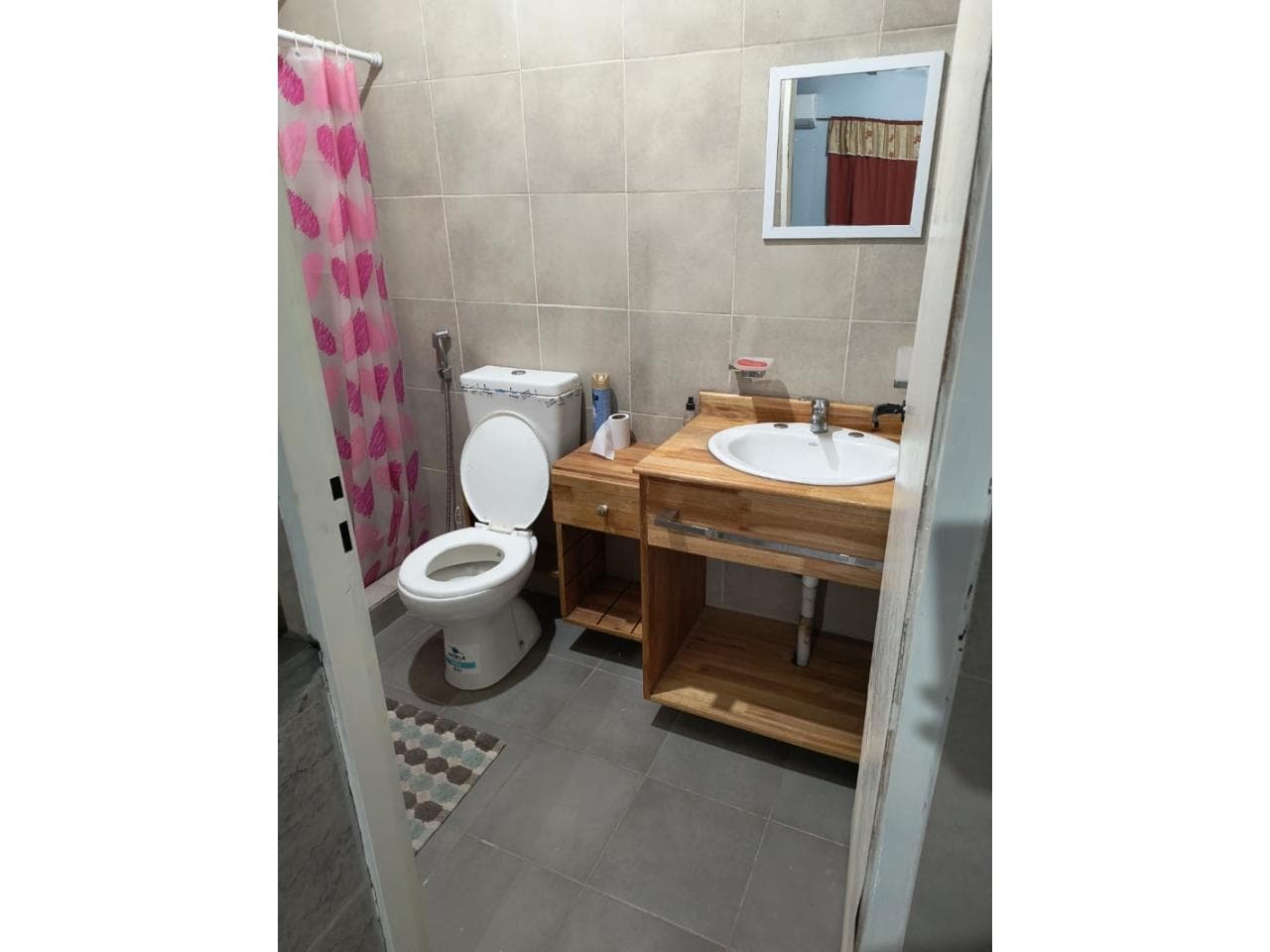 Alquiler Dpto 1 Dorm, 1er Piso. Chimbas
