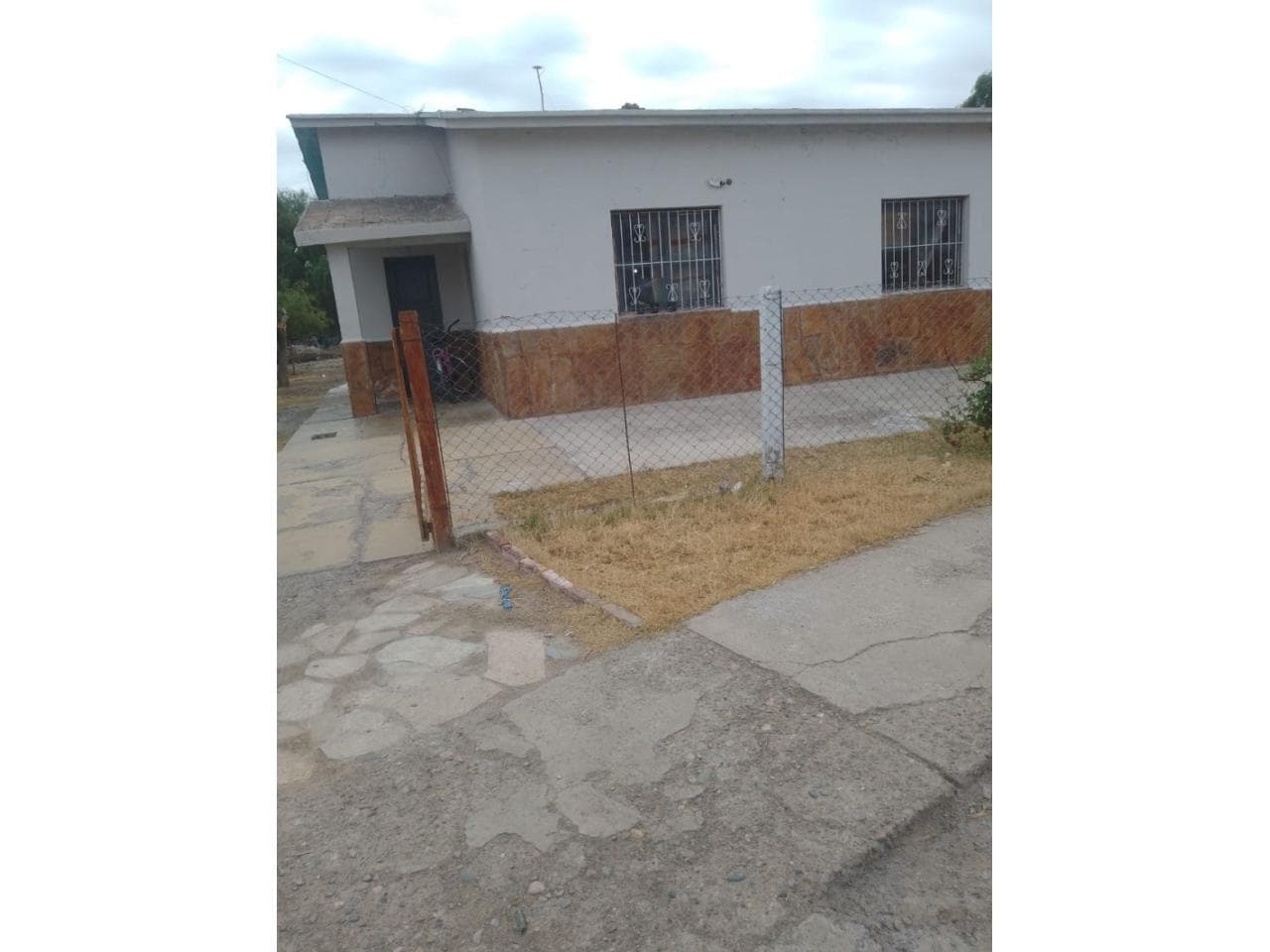 Venta Casa De 2 Habitaciones, En San Ceferino. Mls#420981151-48