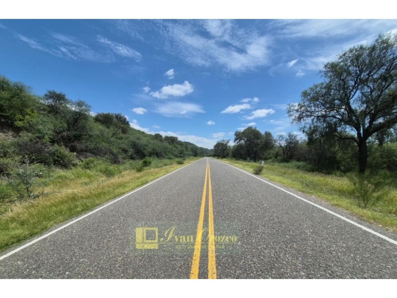 Red Inmobiliaria Ivan Orozco Vende Campo De 12h Con Casa Y Galpon E Metros Del Rio Las Tumanas, Valle Fertil.