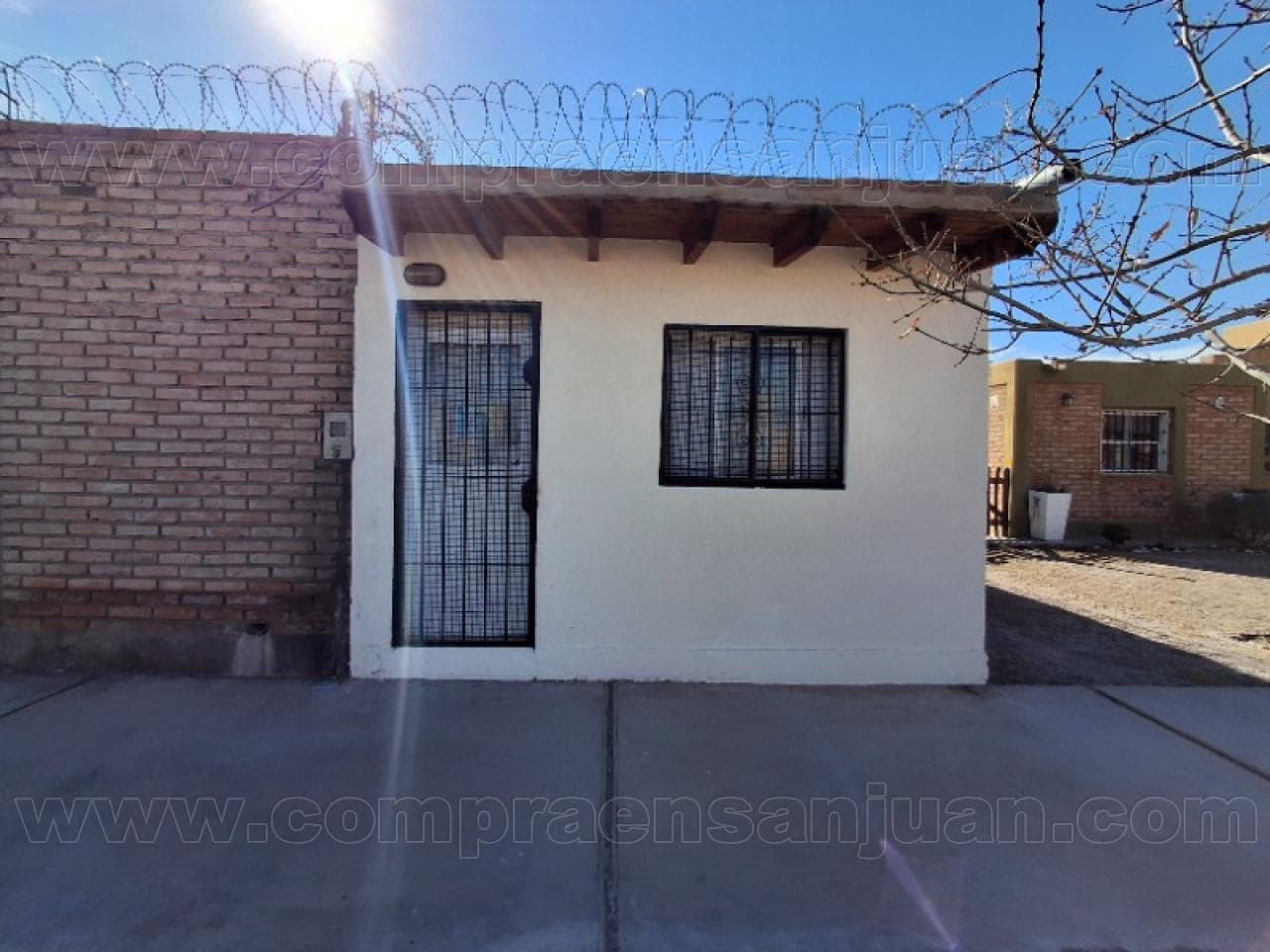 Alquiler. Salón Comercial. Pocito