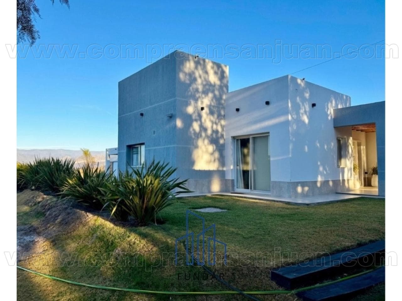 Venta Hermosa Propiedad En Barrio Privado Costa Del Lago - Ullum
