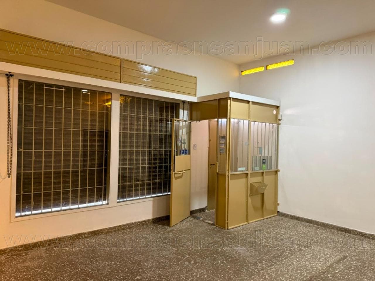 Chimbas Av Benavidez Salón Comercial A 100m Del Nuevo Centro Comercial Las Lajas $1.400.000 Tel. 2646296308