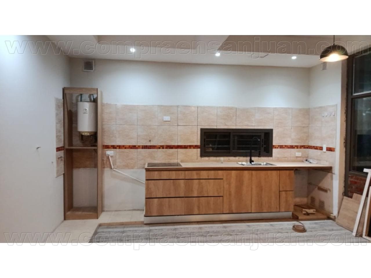 Venta. Hermosa Casa Barrio Foro De Abogados Lista Para Disfrutar. Rivadavia