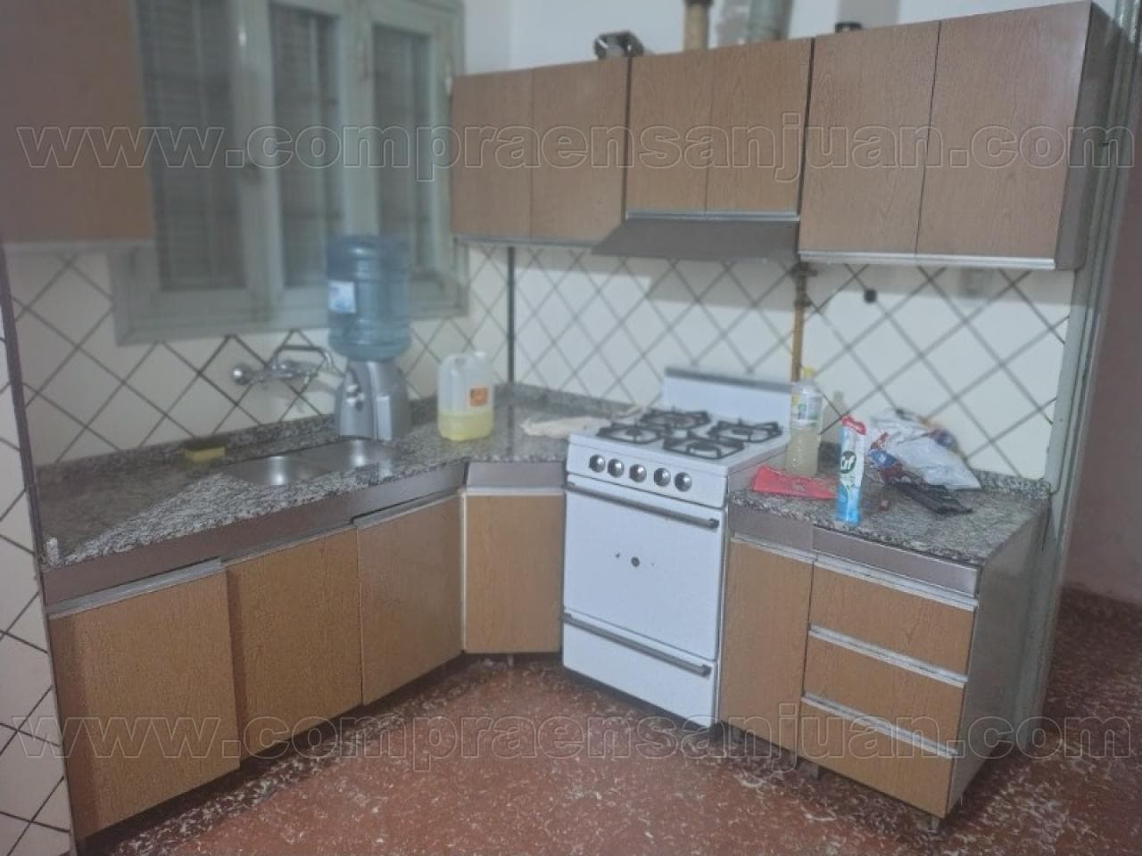 Casa Interna Chica Sobre Calle Mza Pasando Escuela Hogar Rawson