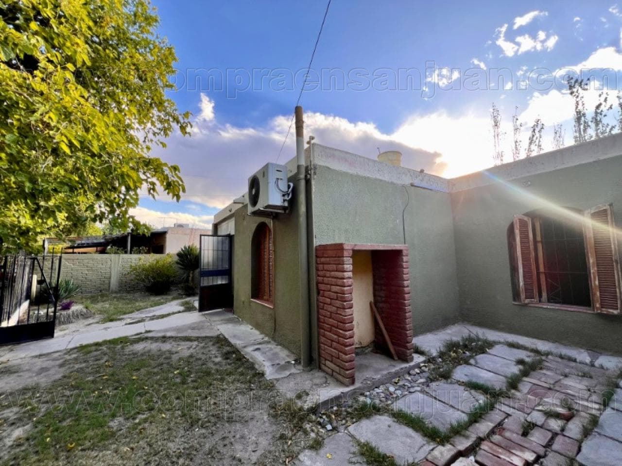 Venta Casa En Rivadavia