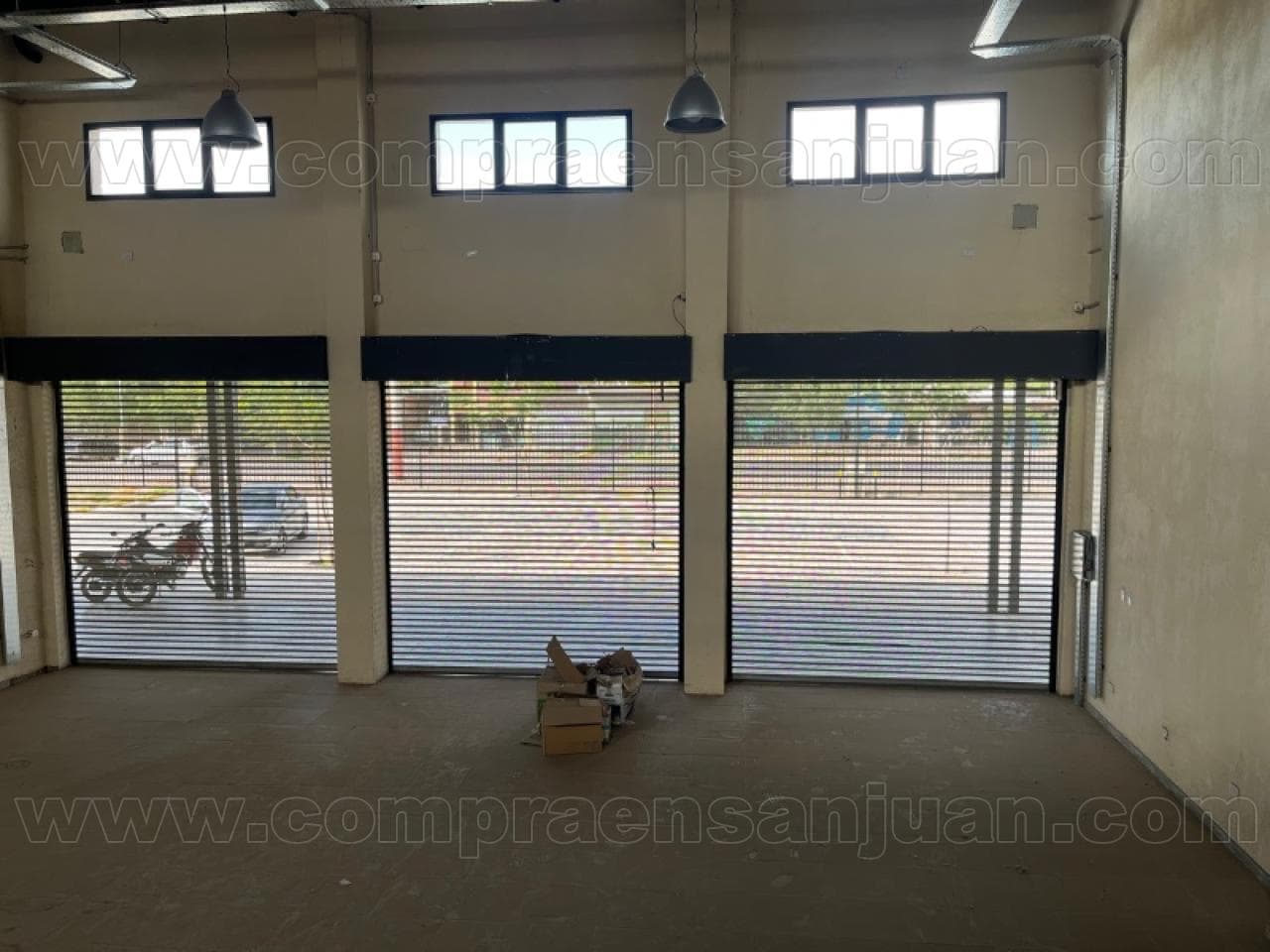 Alquiler - Salón Comercial De 180 M² En El Nuevo Complejo Comercial E Industrial Las Lajas- Chimbas