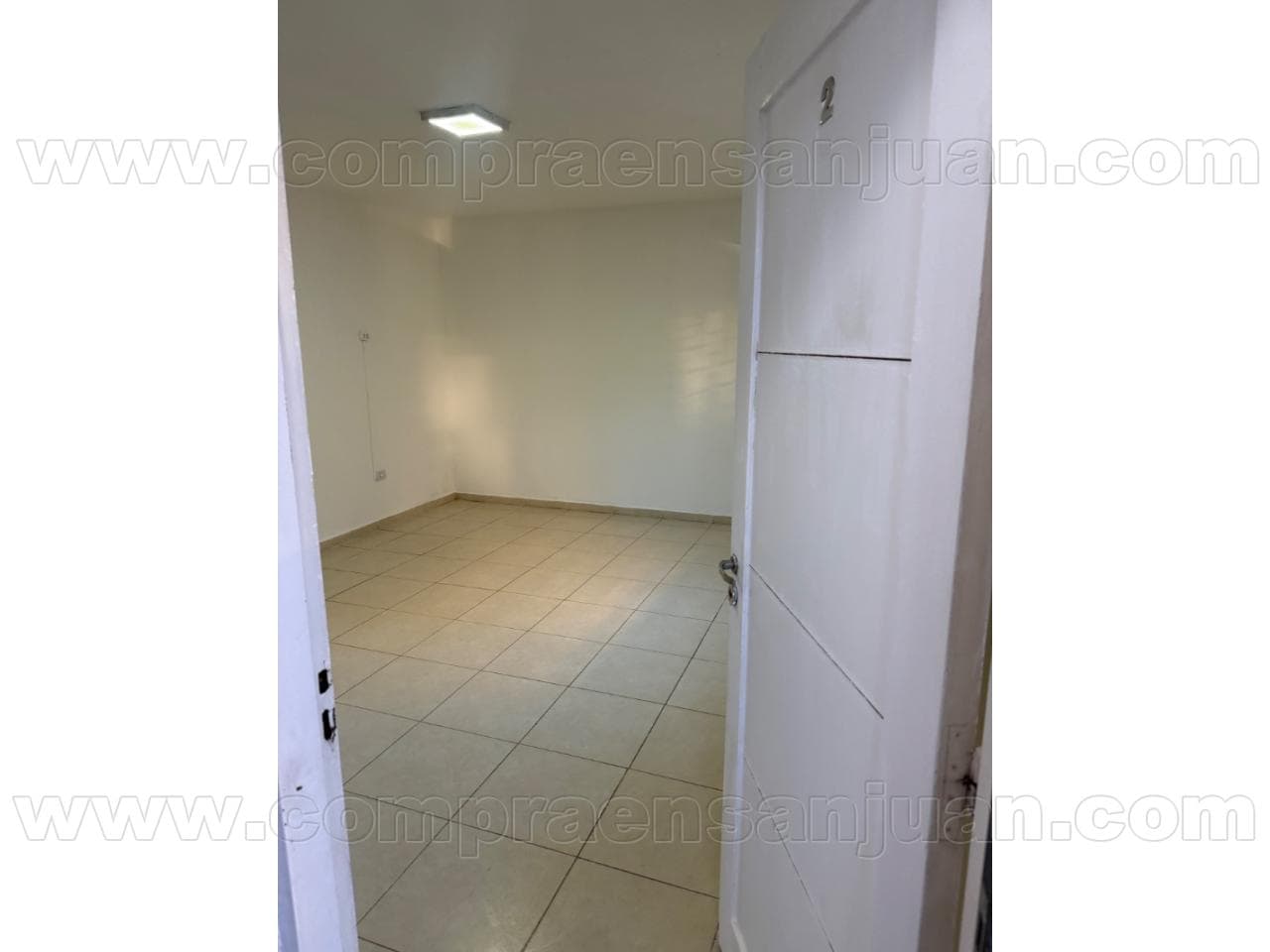 Alquiler. Departamento De 2 Habitaciones. Santa Lucia