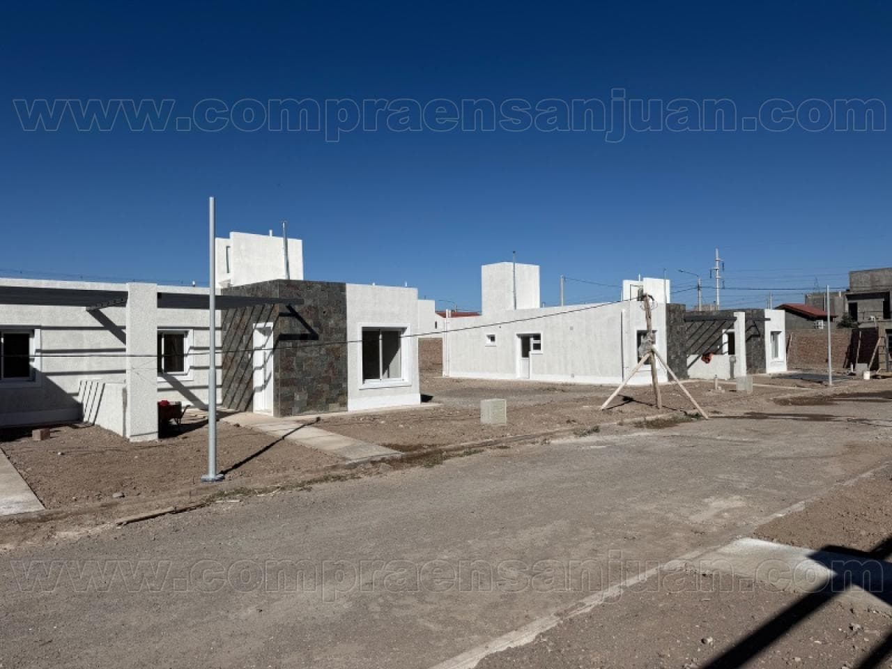 Venta Casa 🏡 A Estrenar B* Cerrado. Rivadavia