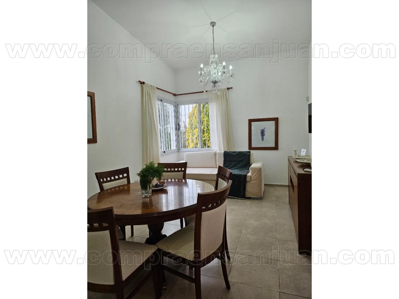 Alquiler De Exclusivo Complejo De Cuatro Chalets De Categoría Amoblados En Albardón
