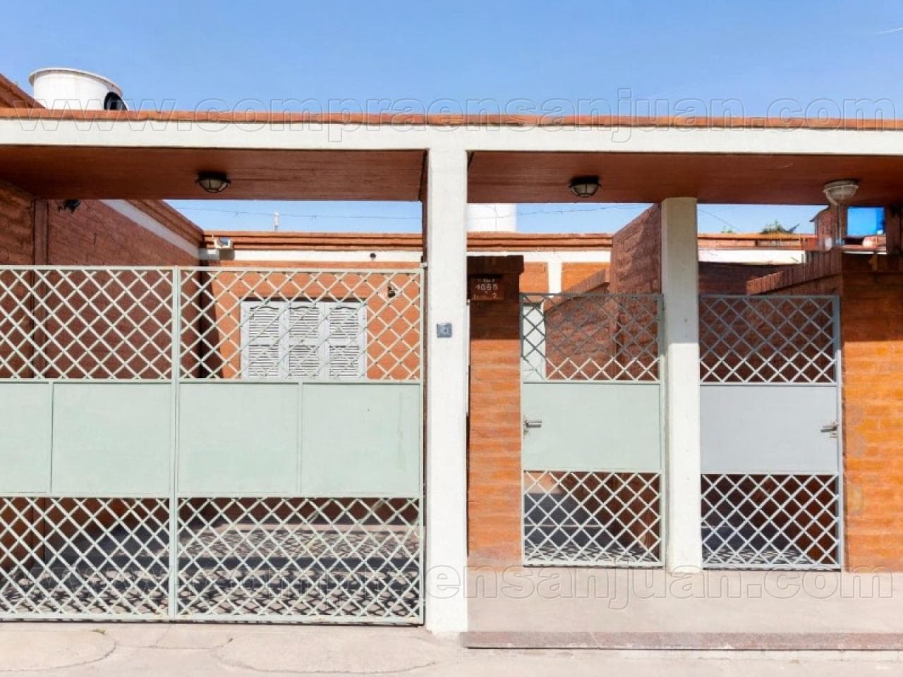 Alquiler. Departamento 1 Dormitorio Con Cochera En Capital.