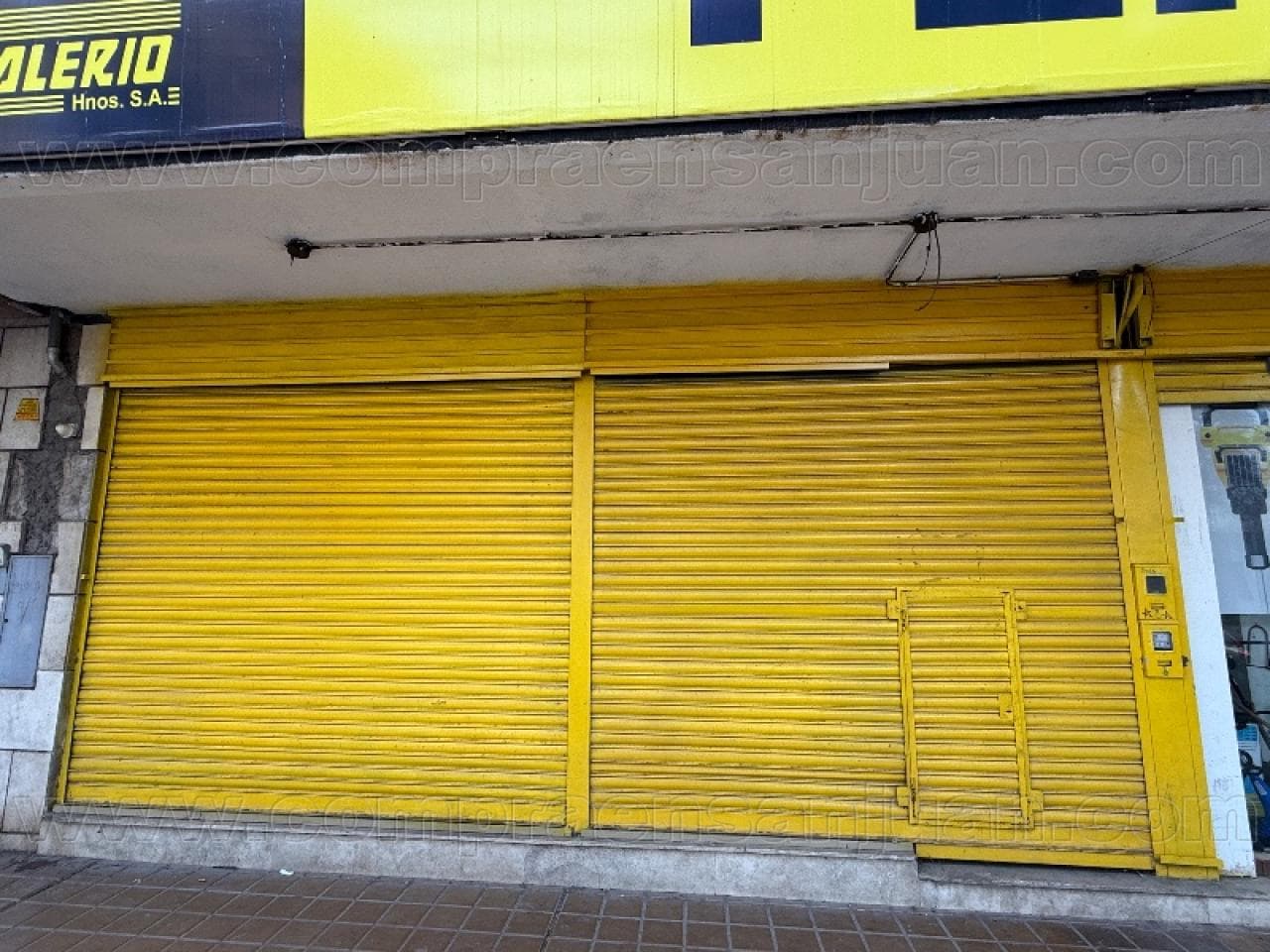 Local Comercial - Frente Plaza La Joroba