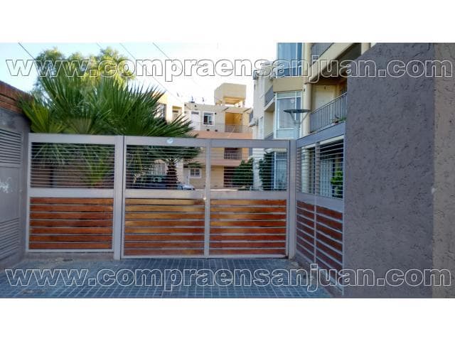 Venta. Ohiggins Y Av Rioja - Complejo Privado De 1  Dormitorio A Estrenar. Se Reciben Movilidades