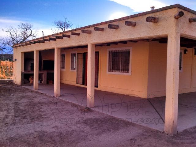 Casa A Estrenar,2 Habitaciones,1 Baño Con Ante-baño,garage Amplio Para 2 Autos,gas A Garrafas,etc
